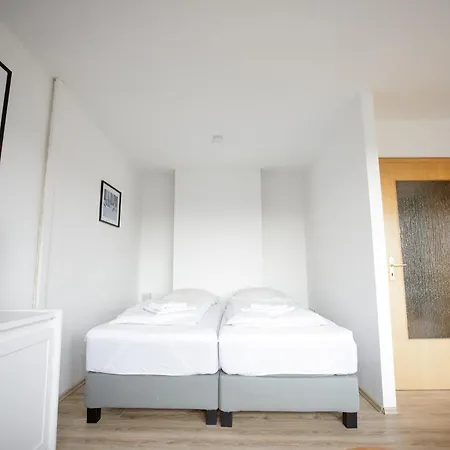 View - Balkon Mit Suedblick - Zentrale Lage - Eigener Parkplatz Daire Winterberg