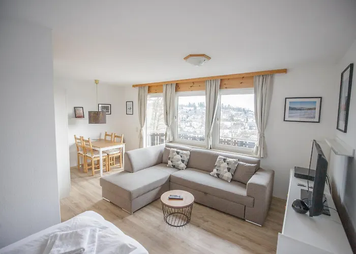 View - Balkon Mit Suedblick - Zentrale Lage - Eigener Parkplatz Apartment