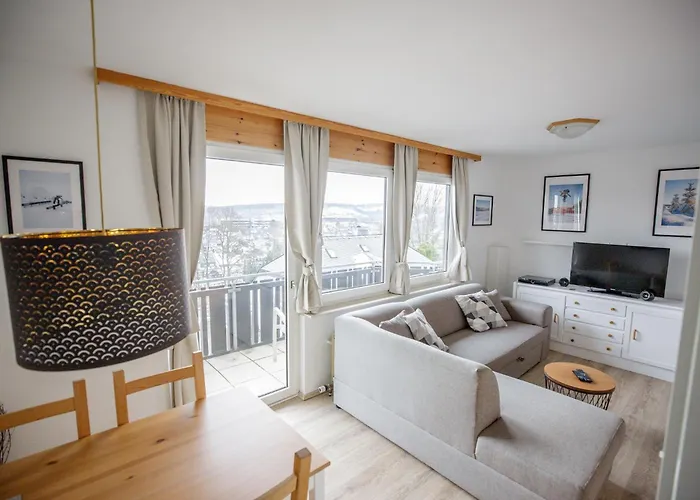 View - Balkon Mit Suedblick - Zentrale Lage - Eigener Parkplatz Apartman